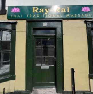 Ray-Rai salon entrance